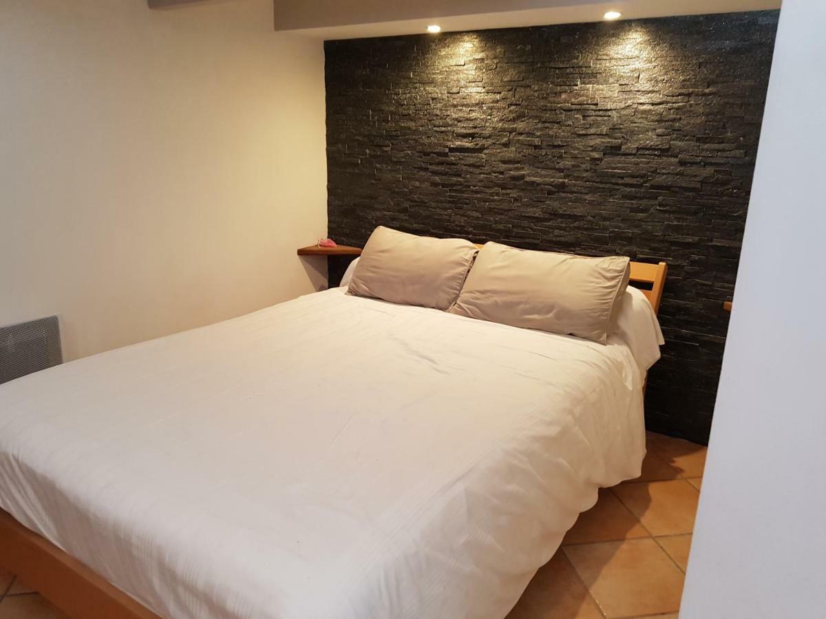 Loft Dans Cadre De Verdure Ceyreste Esterno foto
